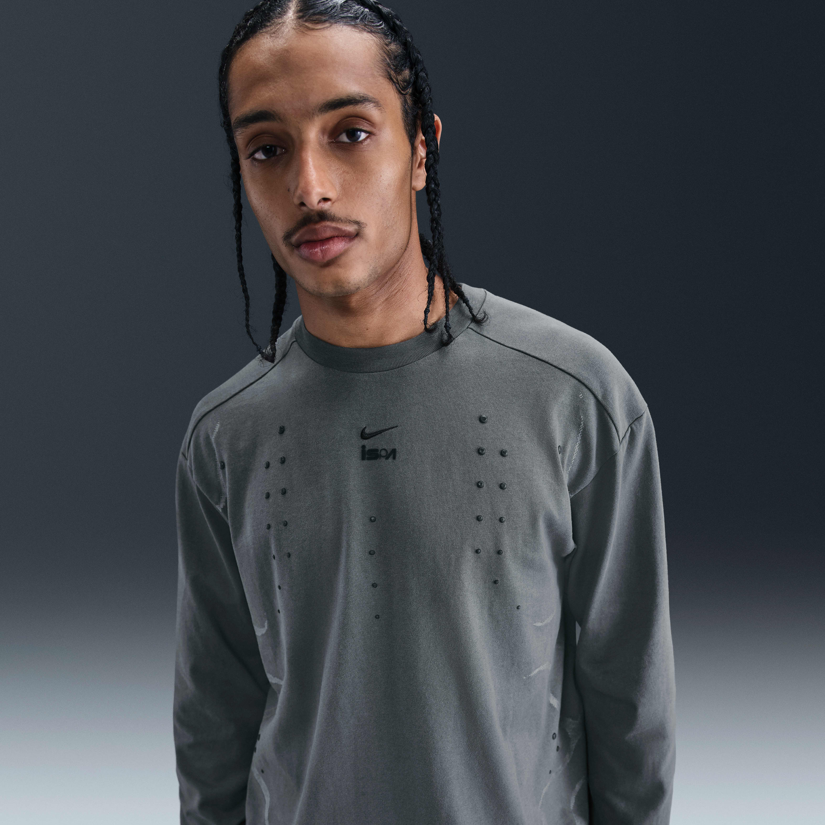 [NIKE] ISPA LONG-SLEEVED T-SHIRT ☆大人気☆ Nike ISPA Long Sleeve T-shirt in Grey Heather/Black Nike